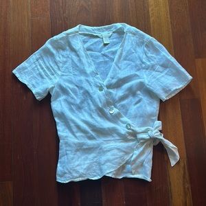 Size 2 H&M white shirt sleeve linen shirt.